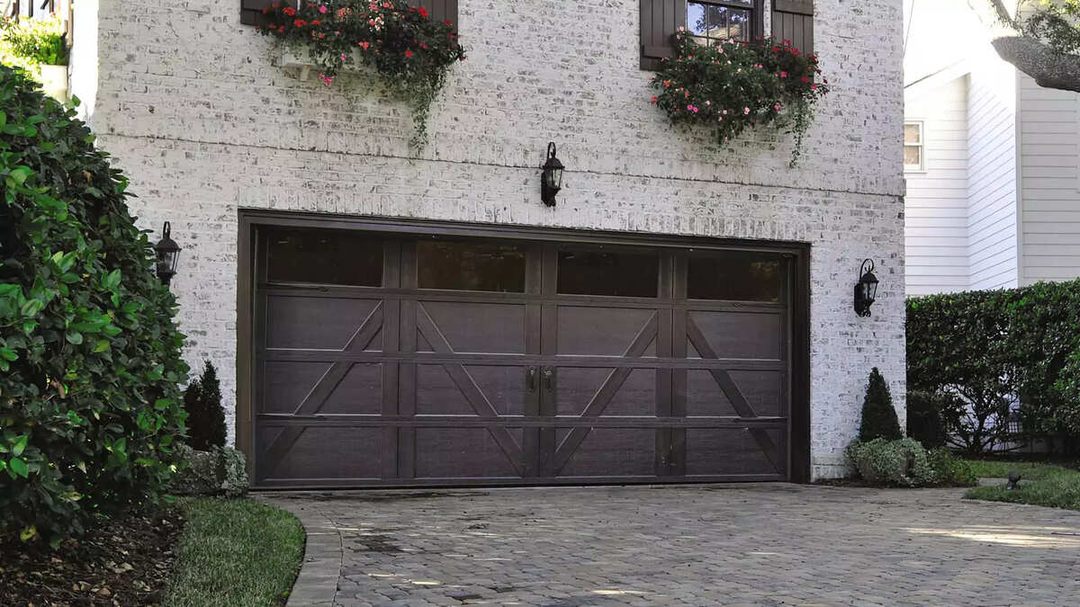 overhead-door-carriage-house-collection